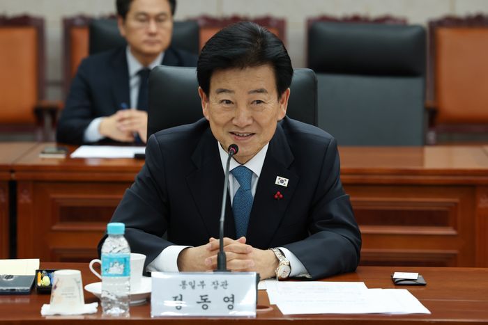 정동영 통일부 장관이 15일 한반도 평화전략 자문단 제2차 회의에서 발언하고 있다. ⓒ통일부