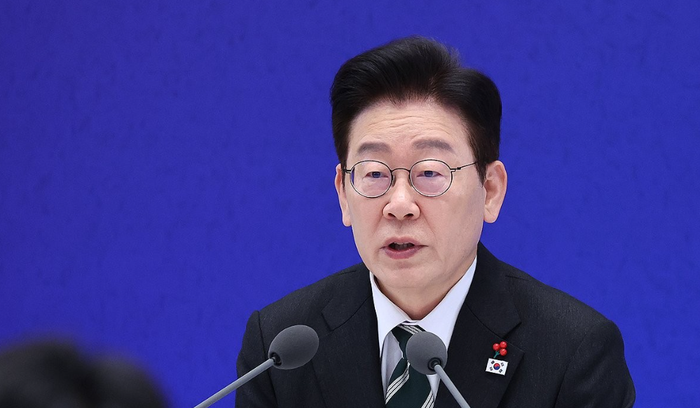 이재명 대통령이 21일 청와대 영빈관에서 신년기자회견을 하고 있다. ⓒ연합뉴스