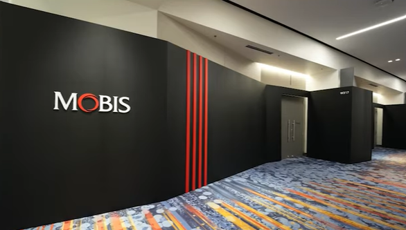 현대모비스 CES 2026 전시 부스. 현대모비스 유튜브 영상 캡쳐