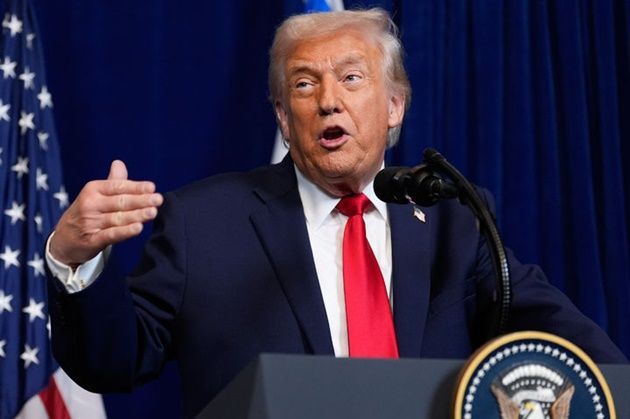 도널드 트럼프 미국 대통령이 지난달 29일 미 플로리다주 팜비치의 자신의 사저인 마러라고 리조트에서 베냐민 네타냐후 이스라엘 총리와 회담 후 공동 기자회견을 하고 있다. ⓒ AP/뉴시스