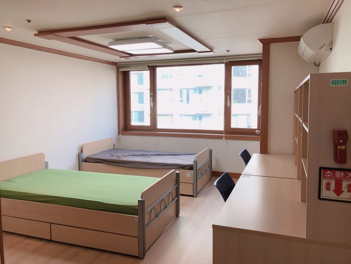 화성시장학관 도봉나래관 2인실.ⓒ 화성시 제공