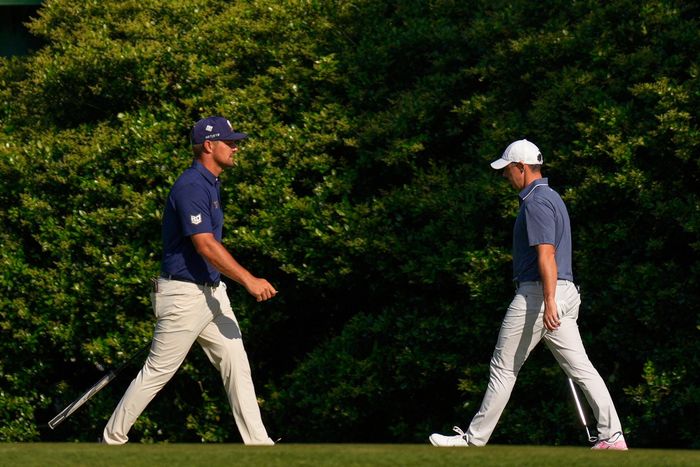 지난해 라이더컵에서 만났던 로리 매킬로이와 브라이슨 디섐보. ⓒ AP=뉴시스