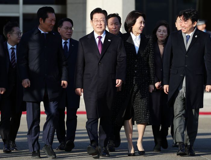 한일 정상회담을 위해 일본 나라현을 방문하는 이재명 대통령이 13일 성남 서울공항에서 공군 1호기로 이동하고 있다. ⓒ연합뉴스