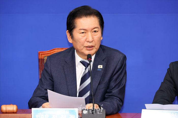 정청래 더불어민주당 대표가 지난 16일 오전 국회에서 열린 최고위원회의에서 발언하고 있다. ⓒ데일리안 홍금표 기자