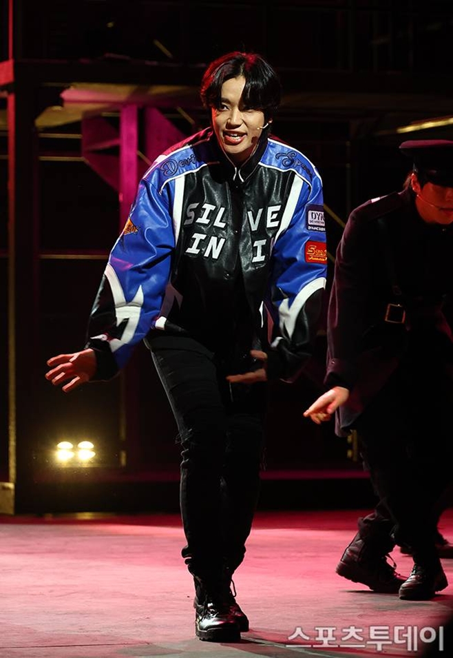 뮤지컬 은밀하게 위대하게: 더 라스트, 니엘