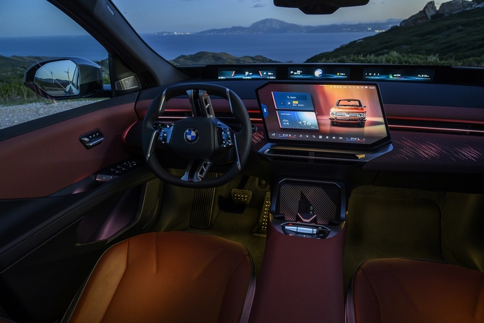 BMW 뉴 iX3 실내