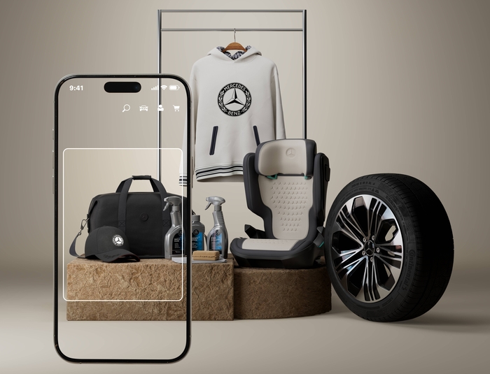 메르세데스-벤츠 코리아가 공식 홈페이지에 '온라인 컬렉션 스토어'를 오픈하고, '액세서리 및 컬렉션' 제품 판매를 시작했다.