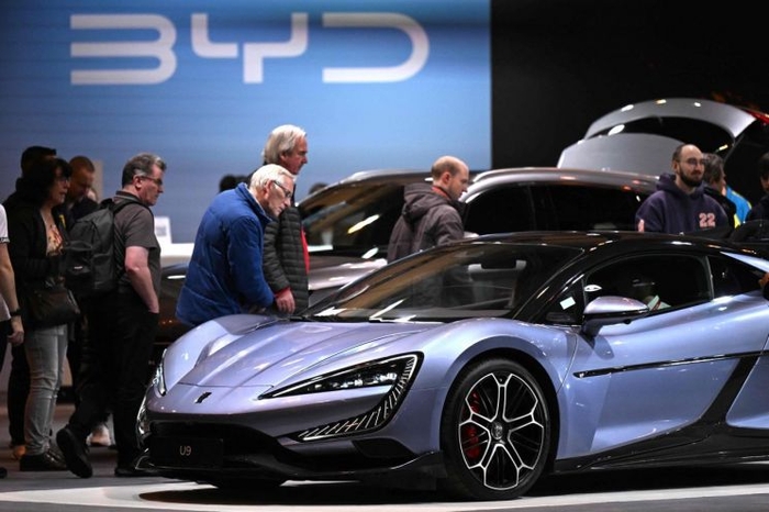 BYD 고성능 전기차 양왕 U9.