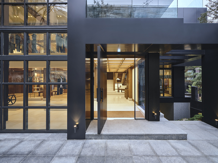 아미 한남 플래그십 스토어