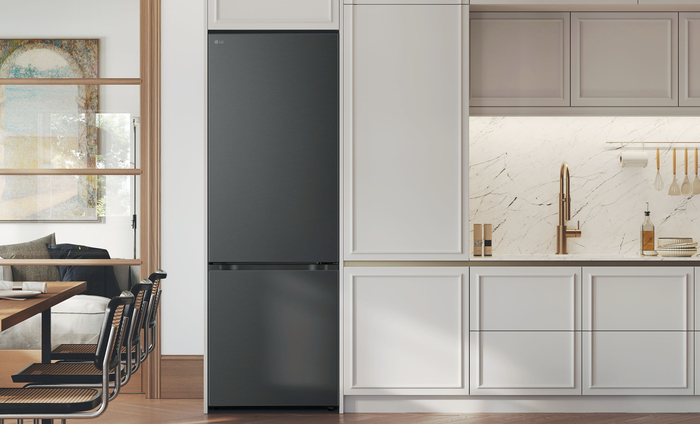 LG전자 바텀 프리저 냉장고. (사진=LG전자)