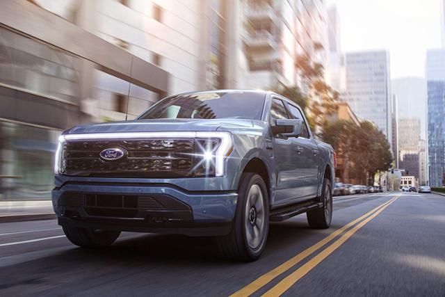 포드 픽업트럭 F-150.