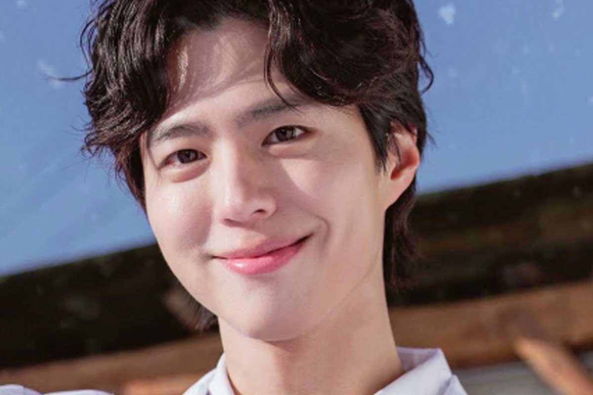 출처 : tvN '보검 매직컬' 포스터