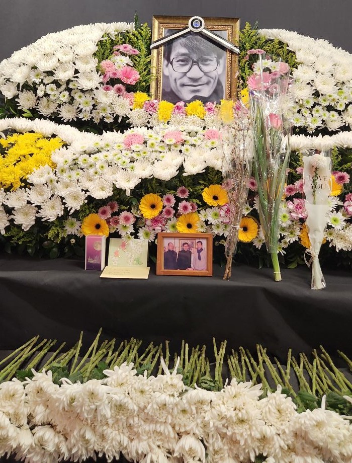 서울영화센터에 고 안성기 추모 공간이 마련되어 있다. 사진제공=한지일 