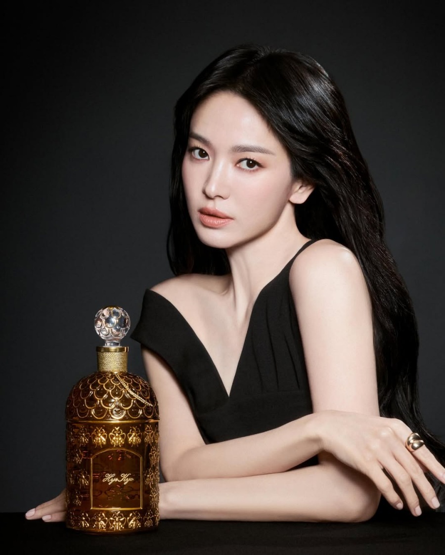 사진 : 송혜교 인스타그램