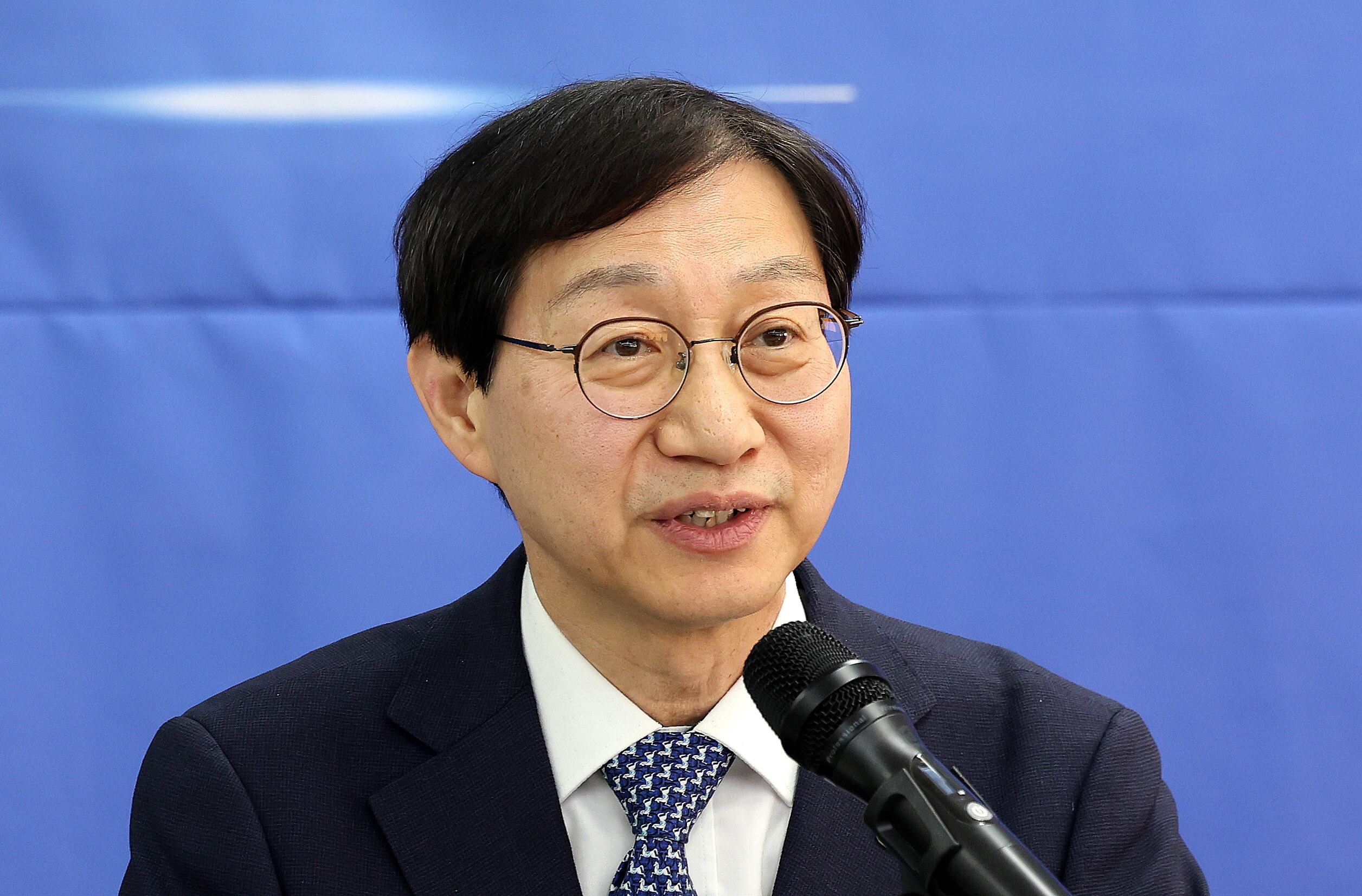 김성주 국민연금공단 이사장이 29일 서울 용산구 스페이스쉐어 서울역센터에서 열린 신년 기자간담회에서 모두 발언을 하고 있다.  /뉴스1