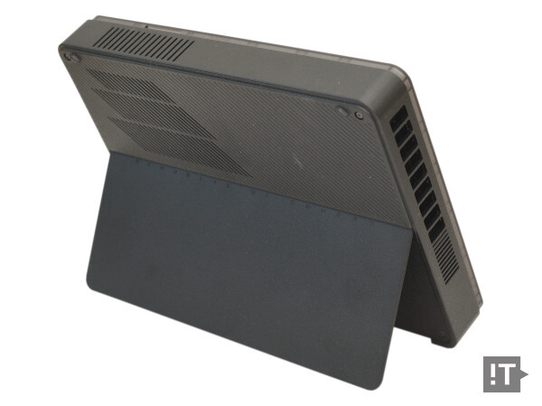 에이수스 ROG XG 모바일(2025) 후면 모습 / 권용만 기자