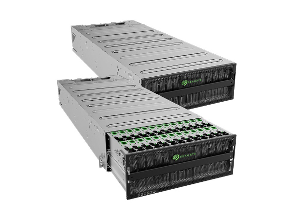 최대 3.2PB 용량을 제공하는 씨게이트 엑소스 4U100 및 4U74 JBOD 스토리지 / 씨게이트