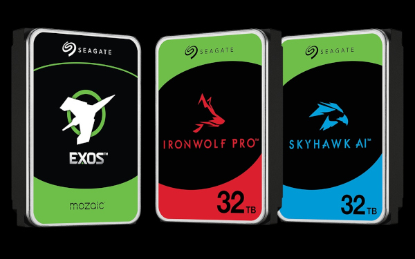 씨게이트의 '모자이크 3+' 플랫폼이 적용된 32TB 하드 디스크 제품군 / 씨게이트