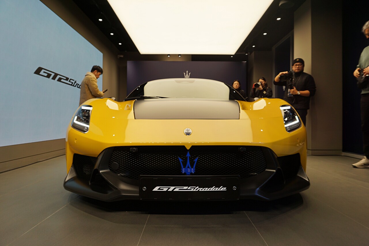 마세라티 GT2 스트라달레 전면. / 허인학 기자