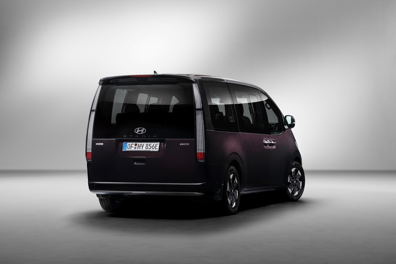 현대차 더 뉴 스타리아 EV. / 현대자동차