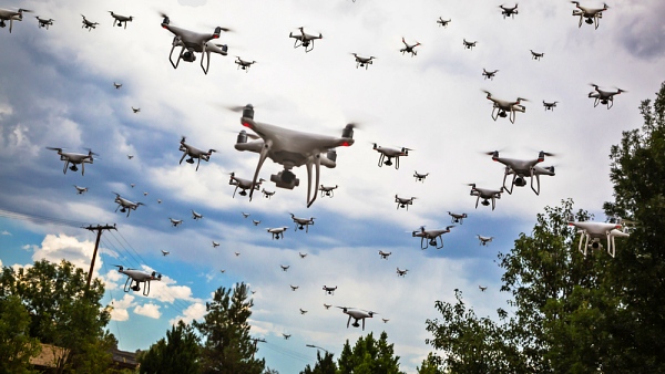 상하이의 이번 조치는 드론 산업이 도시 경제에 미치는 영향을 고려한 전략적 결정으로 평가된다.. [사진: 셔터스톡]
