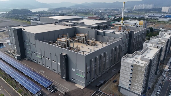 엘앤에프 대구 구지 3공장 전경 [사진: 엘앤에프]