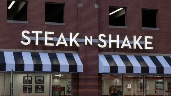 미국 버거 체인 스테이크 앤 쉐이크 [사진: 셔터스톡]