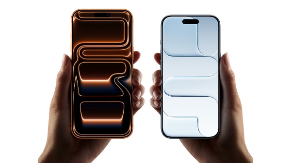 아이폰17 프로 맥스(좌), 아이폰17 프로(우) [사진: 애플]