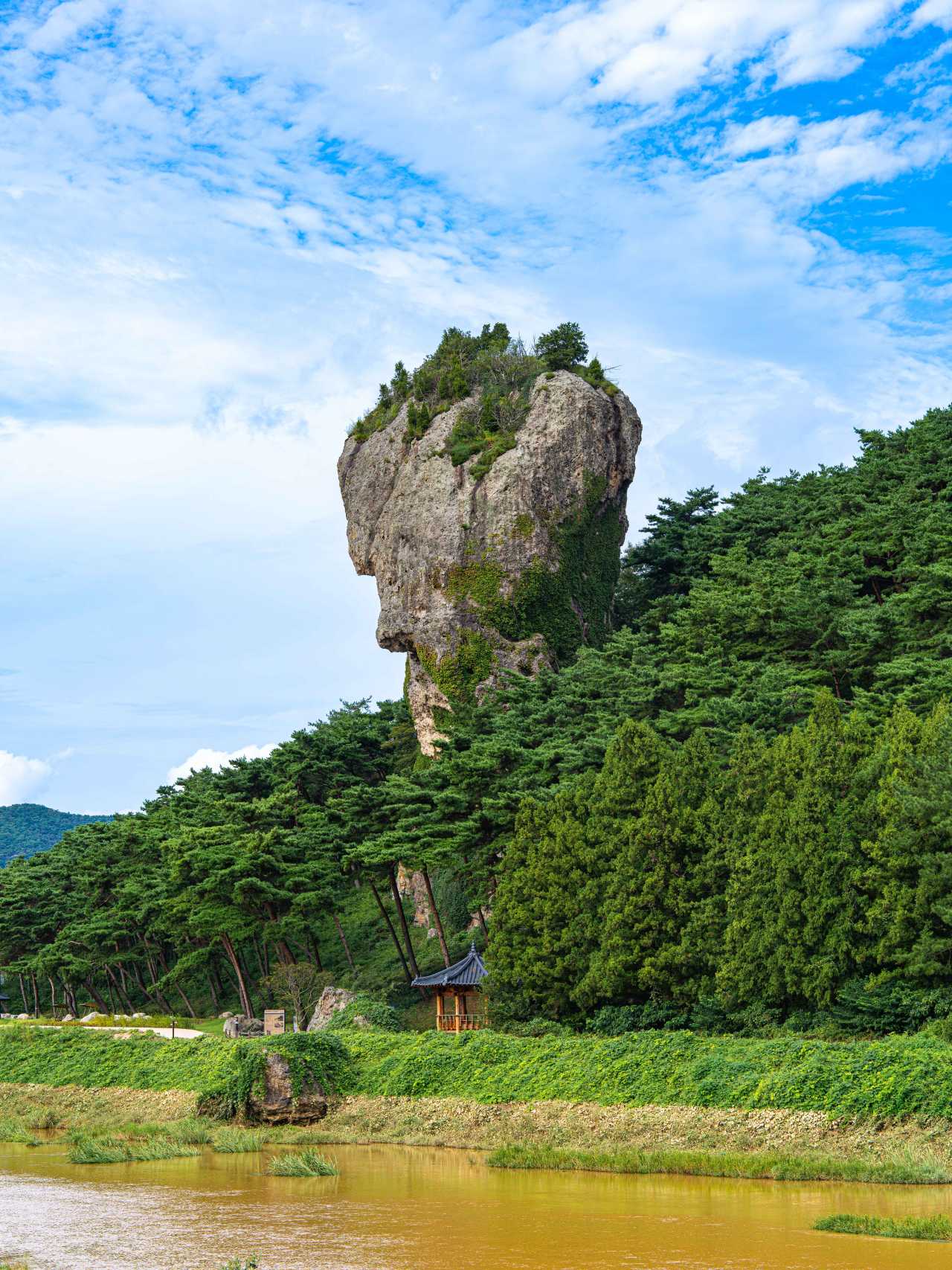 1억 5천만 년 전 화산 활동의 증거