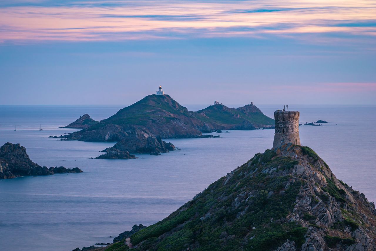아작시오 / 사진=unsplash@Petr Slovacek
