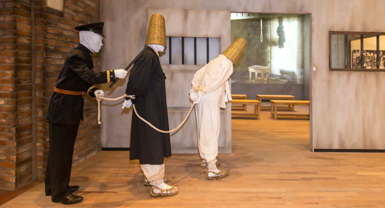 제2전시관 겨레의 시련