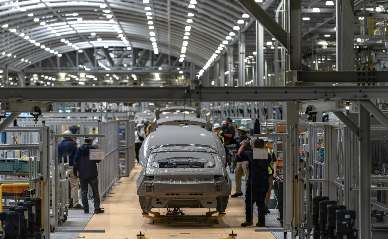 2025년 3월 미국 조지아주에 위치한 ‘현대차그룹 메타플랜트 아메리카(HMGMA)’ 공장에서 아이오닉9을 생산하고 있다. [사진=현대차그룹]