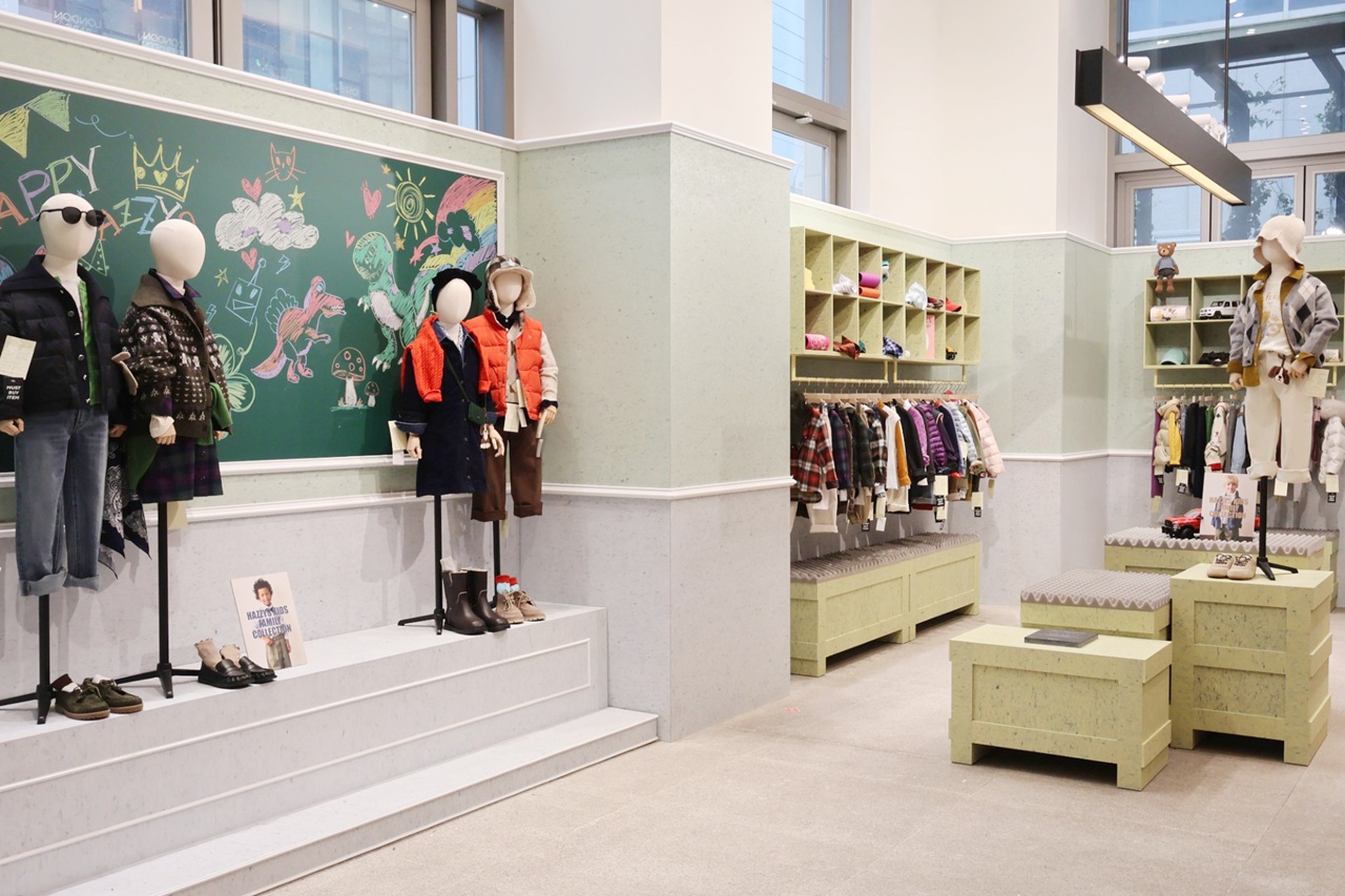 &nbsp;   The HAZZYS 2026 Fall/Winter global order meeting, happening now through the 30th, features a standout \'Kids Zone\' in its main space. This innovative area repurposes HAZZYS inventory that didn\'t meet quality standards for regular sales, transforming it into a showcase of the brand\'s dedication to sustainability.