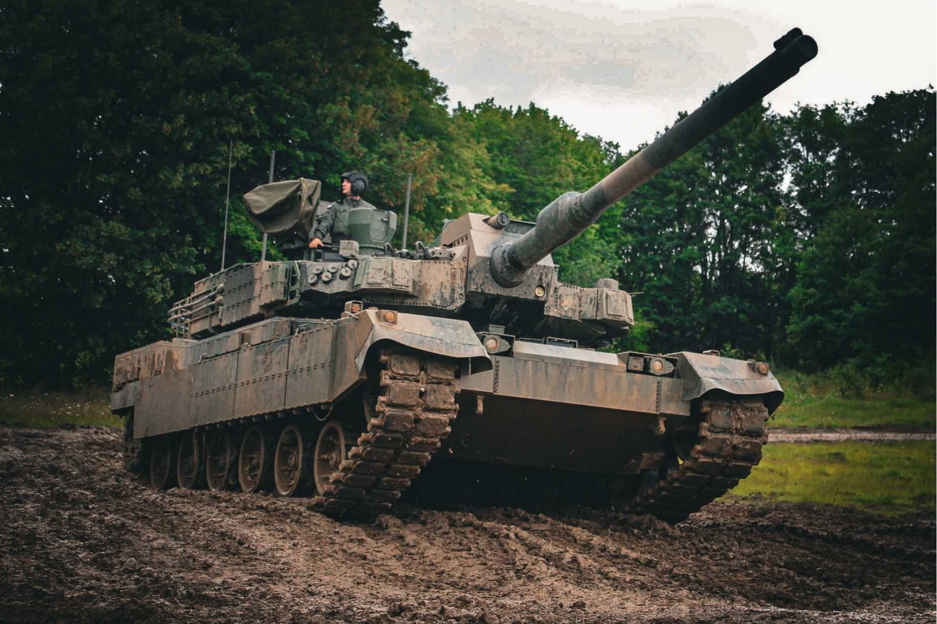 Poland to begin production of first K2PL tanks as part of new agreement  with South Korea