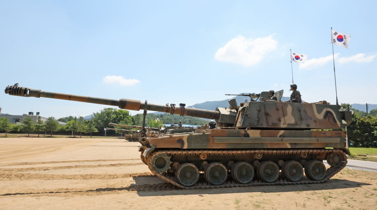 루마니아에 K9 자주포 수출…한화에어로, 52주 최고가 | 한국경제