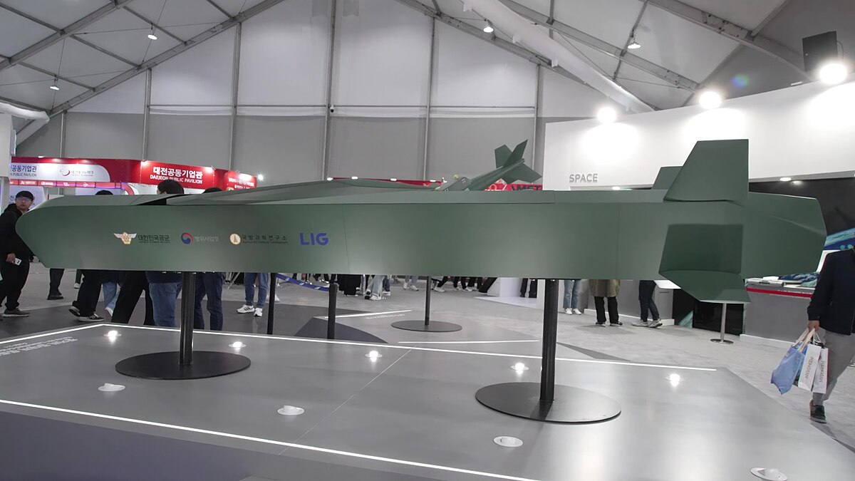 파일:Korean air-launched cruise missile (KALCM).jpg - 위키 ...