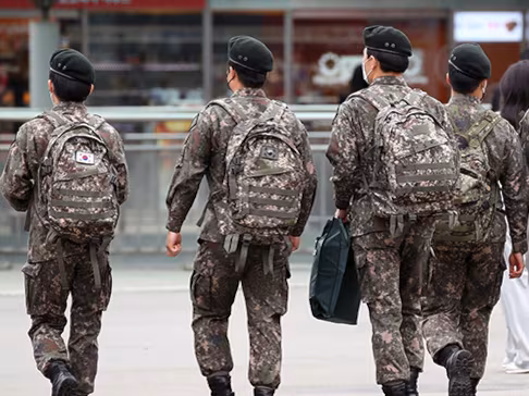 무려 '29박 30일'… 최장 포상휴가 받은 병사들의 정체