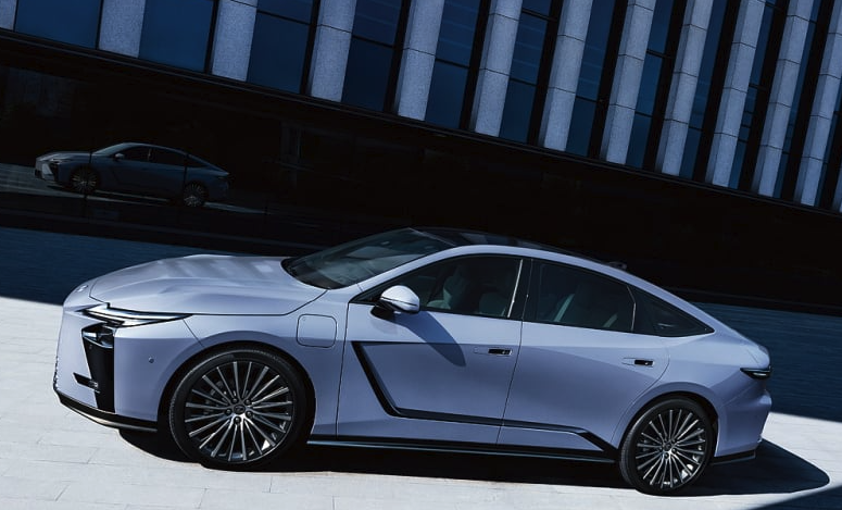 렉서스 ES350e 국내 출시 예고 1회충전 478Km 주행 가능