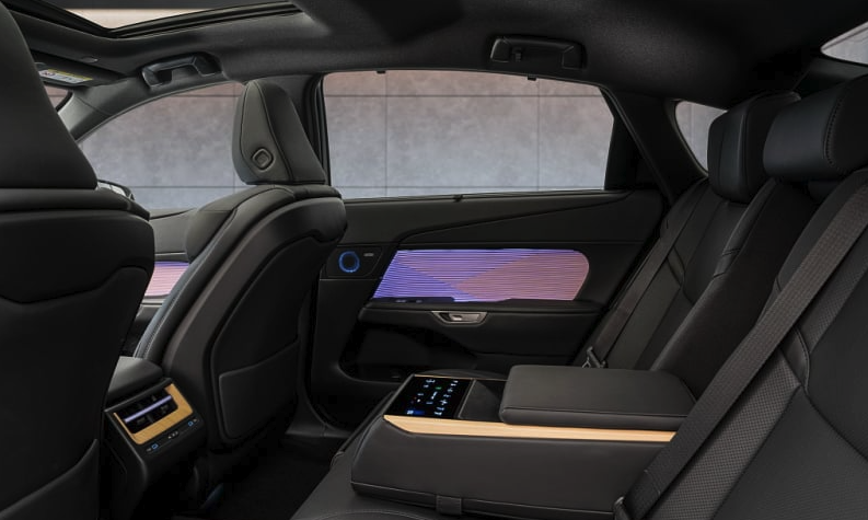 렉서스 ES350e 국내 출시 예고 1회충전 478Km 주행 가능