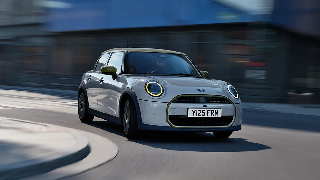 미니 쿠퍼 SE 폴스미스 에디션 사전예약