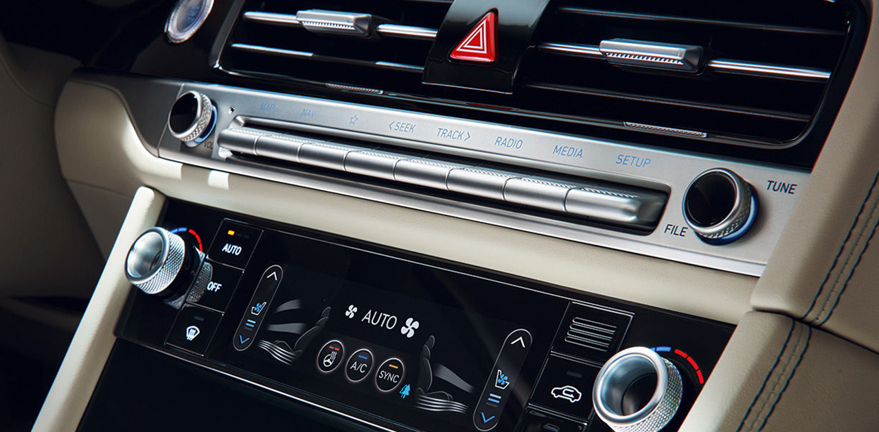 제네시스 G70 단종 수순까지 올랐지만 2차 페이스리프트 공개된다?