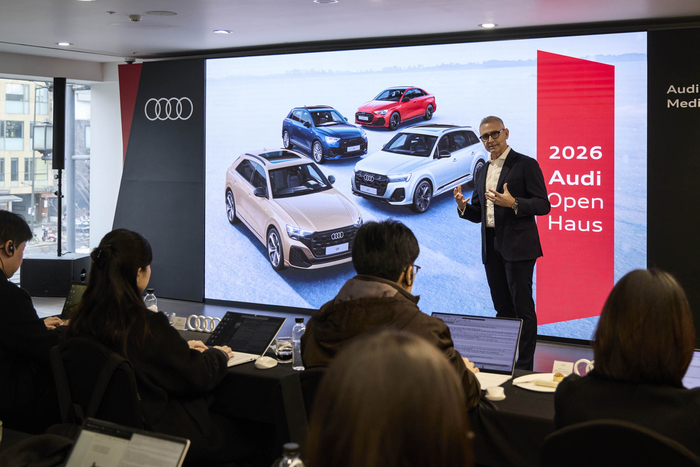아우디 코리아(사장 스티브 클로티)는 15일 서울 강남구 아우디 도산대로 전시장에서 ‘2026 신년 미디어 라운드테이블’을 개최하고 지난해 성과와 새해 경영 전략을 발표했다. 사진 | 아우디 코리아