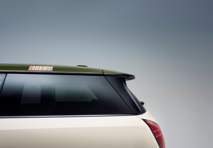 MINI 코리아 디 올-일렉트릭 MINI 쿠퍼 SE 폴 스미스 에디션. 사진ㅣMINI 코리아