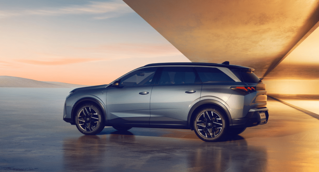 푸조 올 뉴 5008 출시