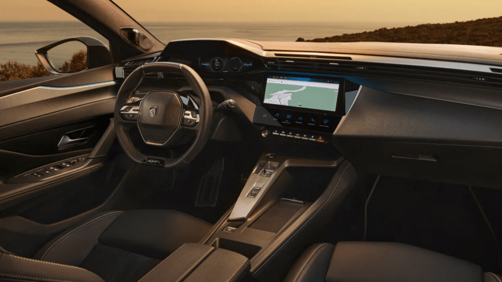 푸조 408 페이스리프트 제원