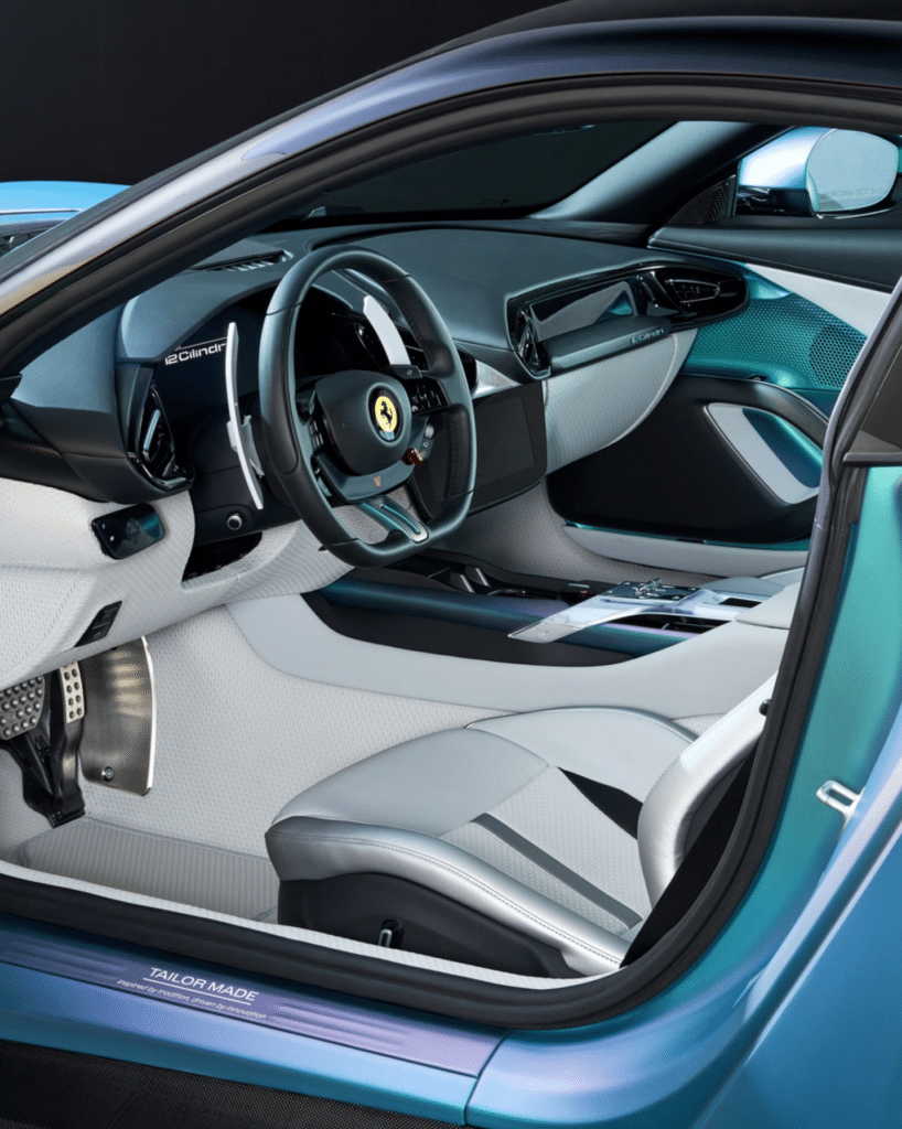 페라리 12칠린드리 테일러메이드 디자인