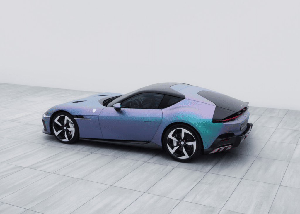 페라리 12칠린드리 테일러메이드 디자인