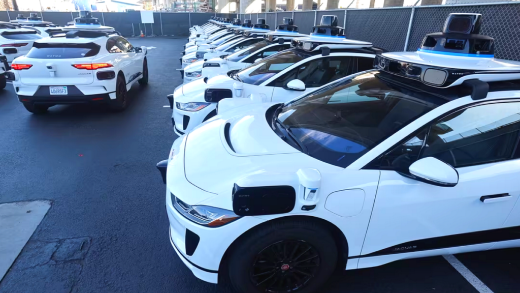 웨이모 로보택시 스쿨존 사고