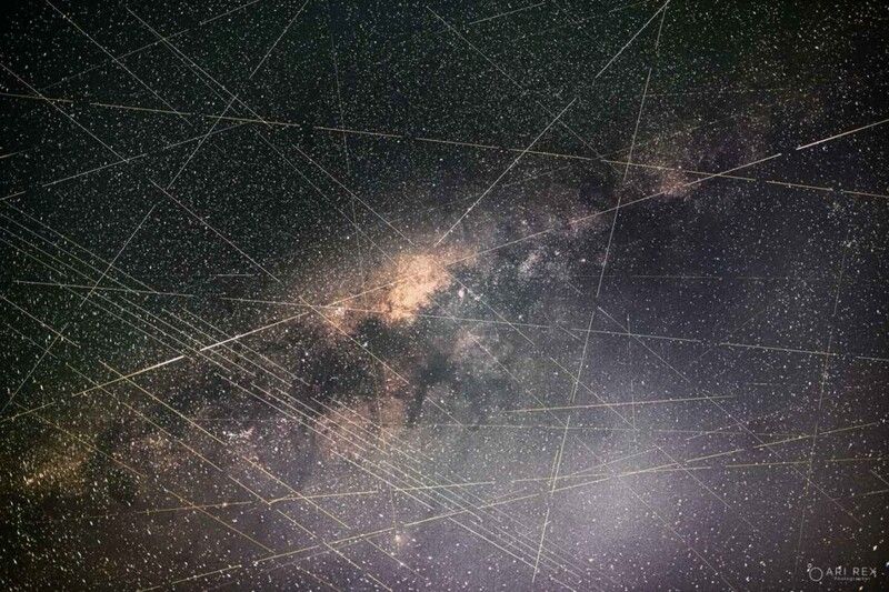 引用：Satellite Streak Watcher・Anecdata.org