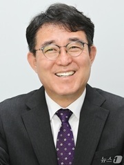 Former Jinju Deputy Mayor Cha Seok-ho Announces Candidacy for Haman County Mayor: What’s His Vision for Local Governance?